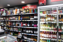 Family Shopper Innerleithen Image 3